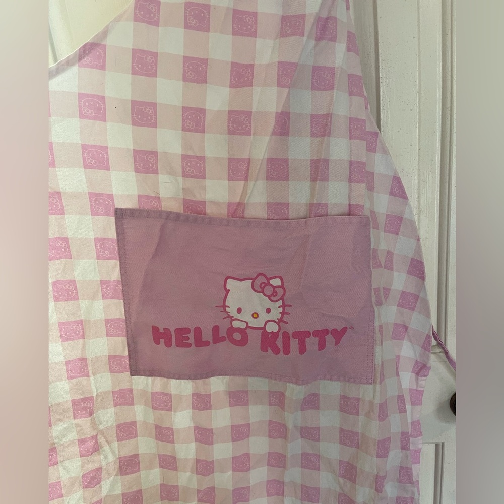 Hello Kitty Apron